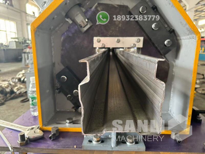 Heavy Duty Rack Upright Roll Forming Machine